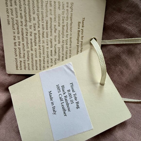 LIKE NEW Sara Battaglia Plisse Tote Bag - Picture 9 of 9